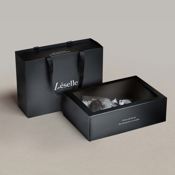 Preserved Rose Bundle - Black (Black Wrapper) - Image 2